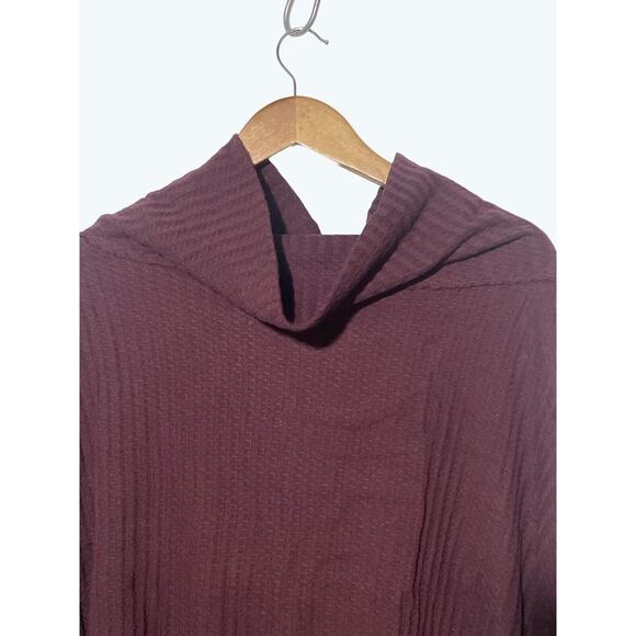 Free People Shirt Women's Small NWT Juicy Cowl Neck Oversized Split Back Wine - Picture 7 of 10